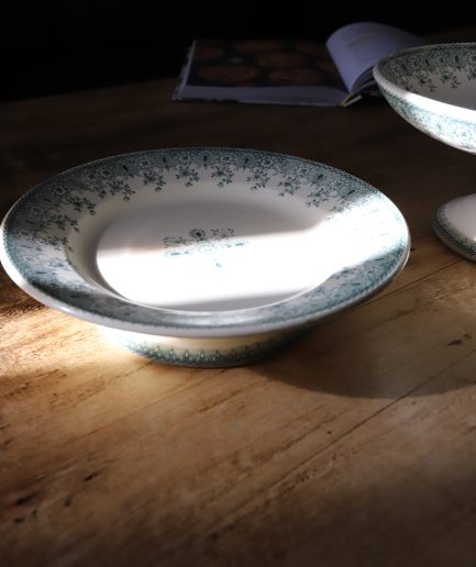 Plat de présentation "Terre de fer"