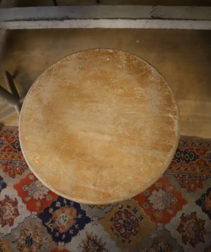 Tabouret d'atelier