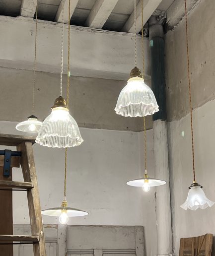 Suspensions holophanes